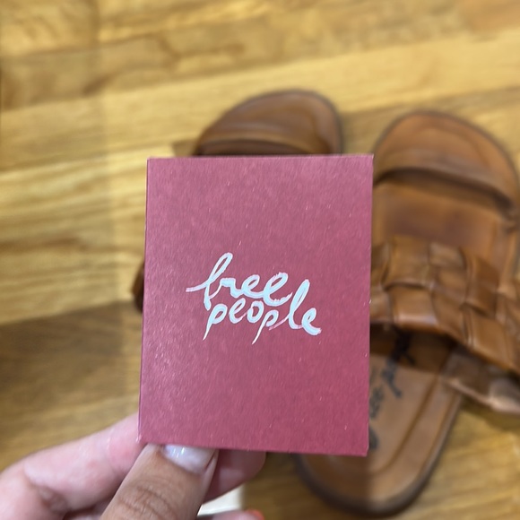 Free People Winding River Sandal - Sienna - Size 38 - Picture 4 of 4